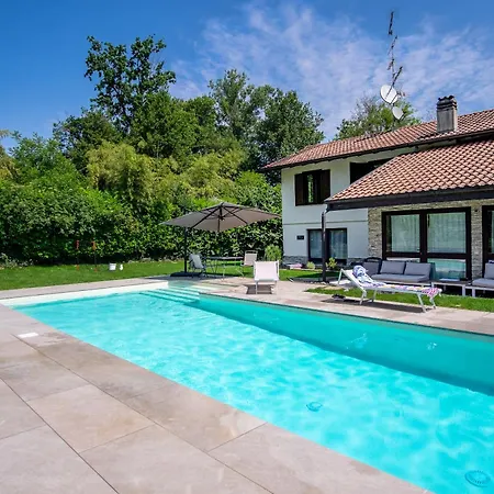 Novelli Con Piscina E Ampio Giardino Castelletto sopra Ticino